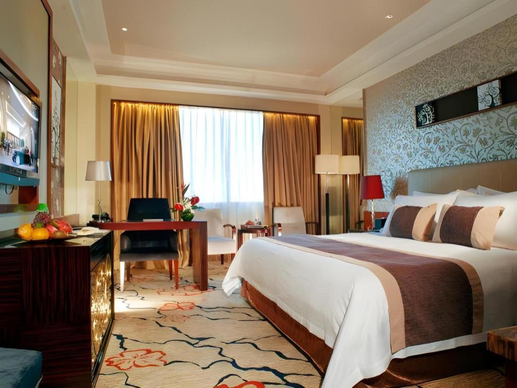 Eurasia International Hotel Dongguan  Zewnętrze zdjęcie