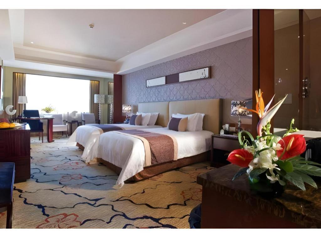 Eurasia International Hotel Dongguan  Zewnętrze zdjęcie
