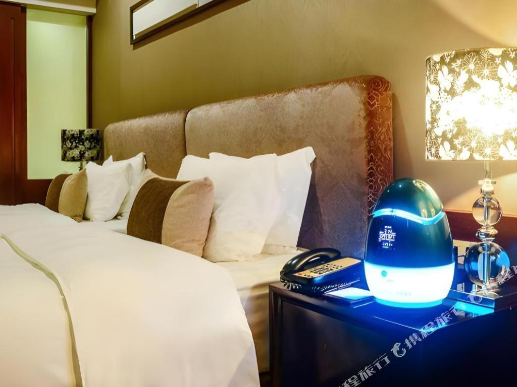 Eurasia International Hotel Dongguan  Zewnętrze zdjęcie