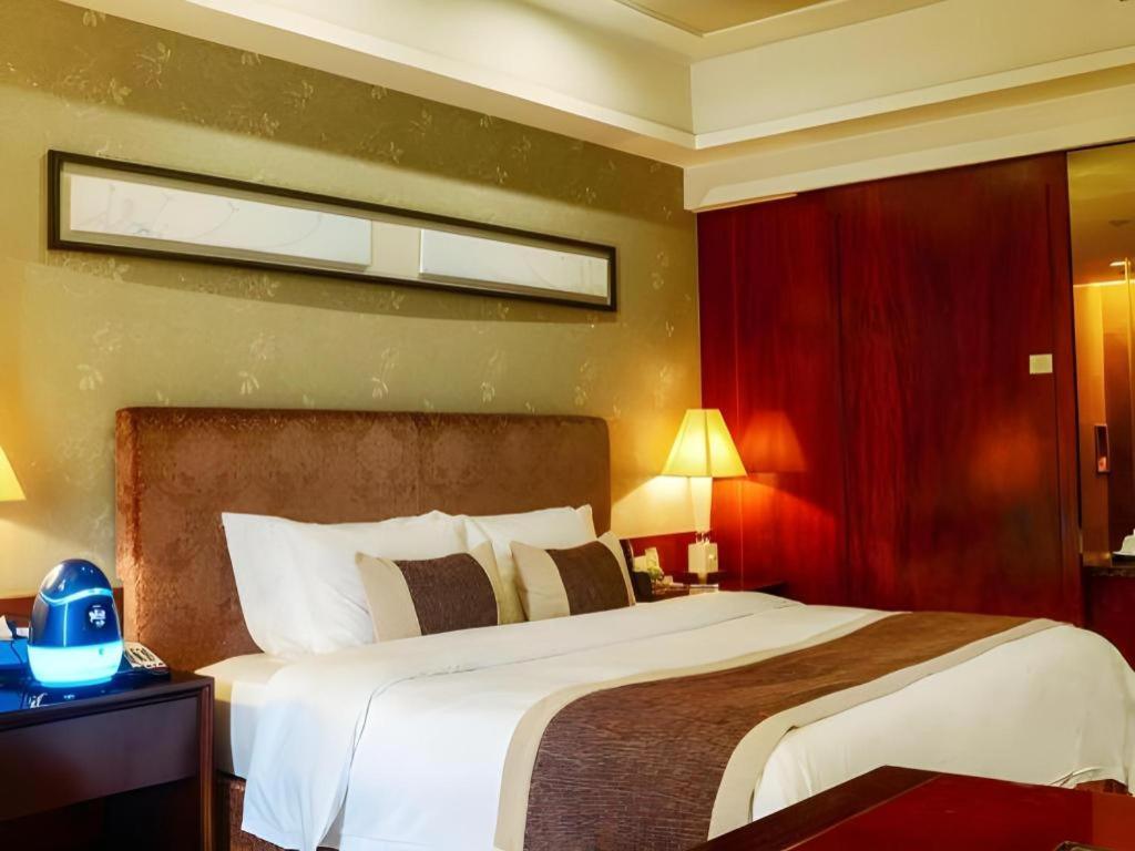 Eurasia International Hotel Dongguan  Zewnętrze zdjęcie